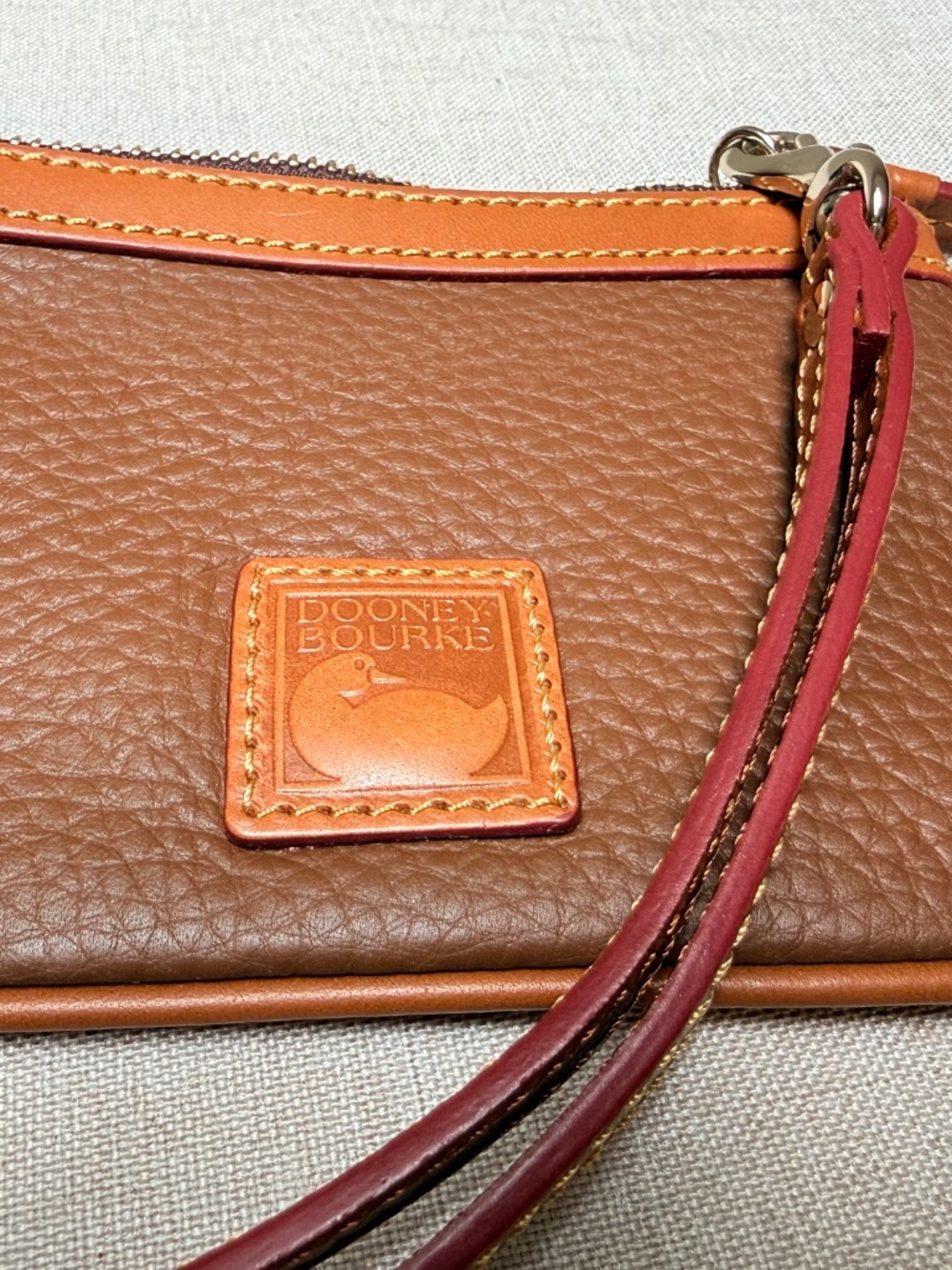 Dooney Bourke Pebble Grain Slim Wristlet Wallet NWOT - Picture 3 of 8